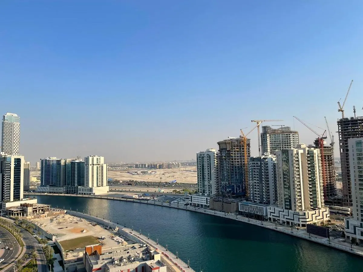 Luton Vacation Homes - Damac Maison Prive Studio, Canal View, Dubai - 16Ab03 0*,